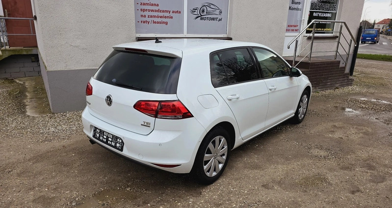 Volkswagen Golf cena 29990 przebieg: 250000, rok produkcji 2013 z Susz małe 211